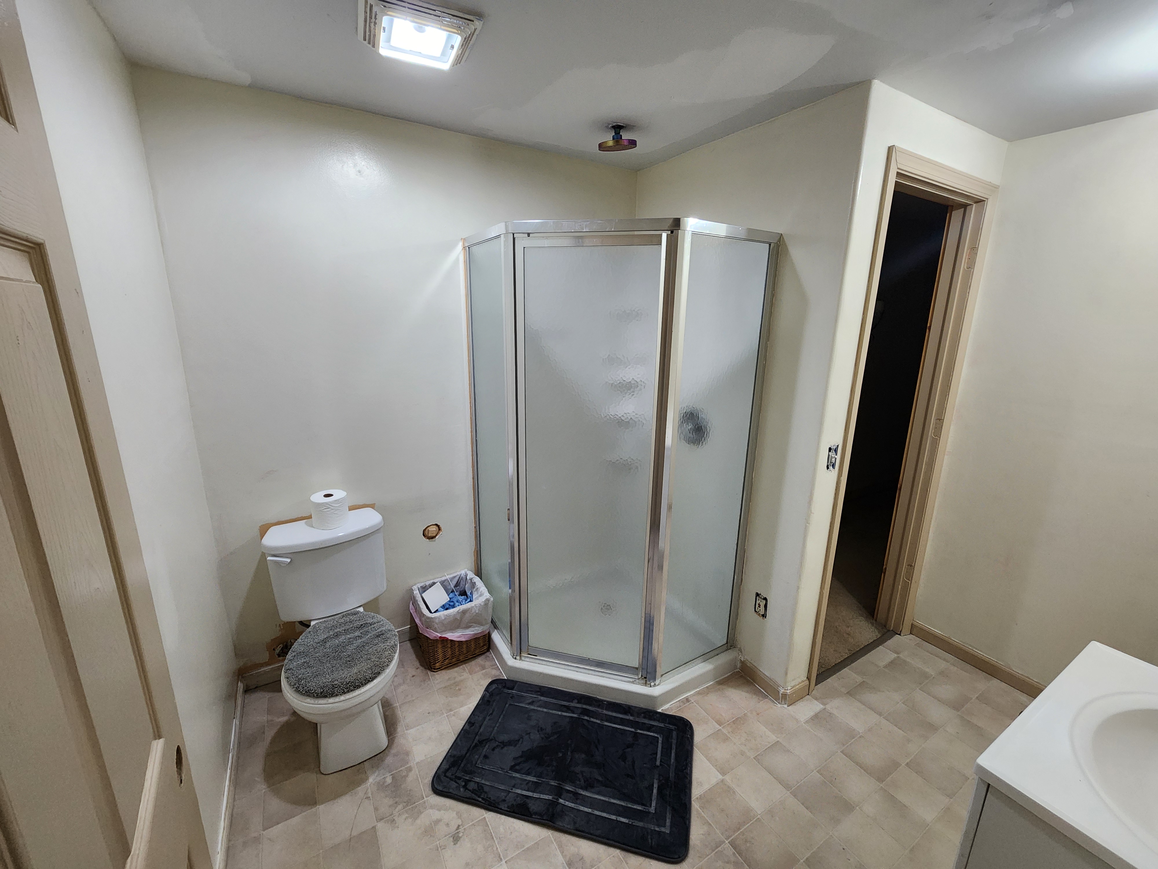 Basement 3/4 Bathroom