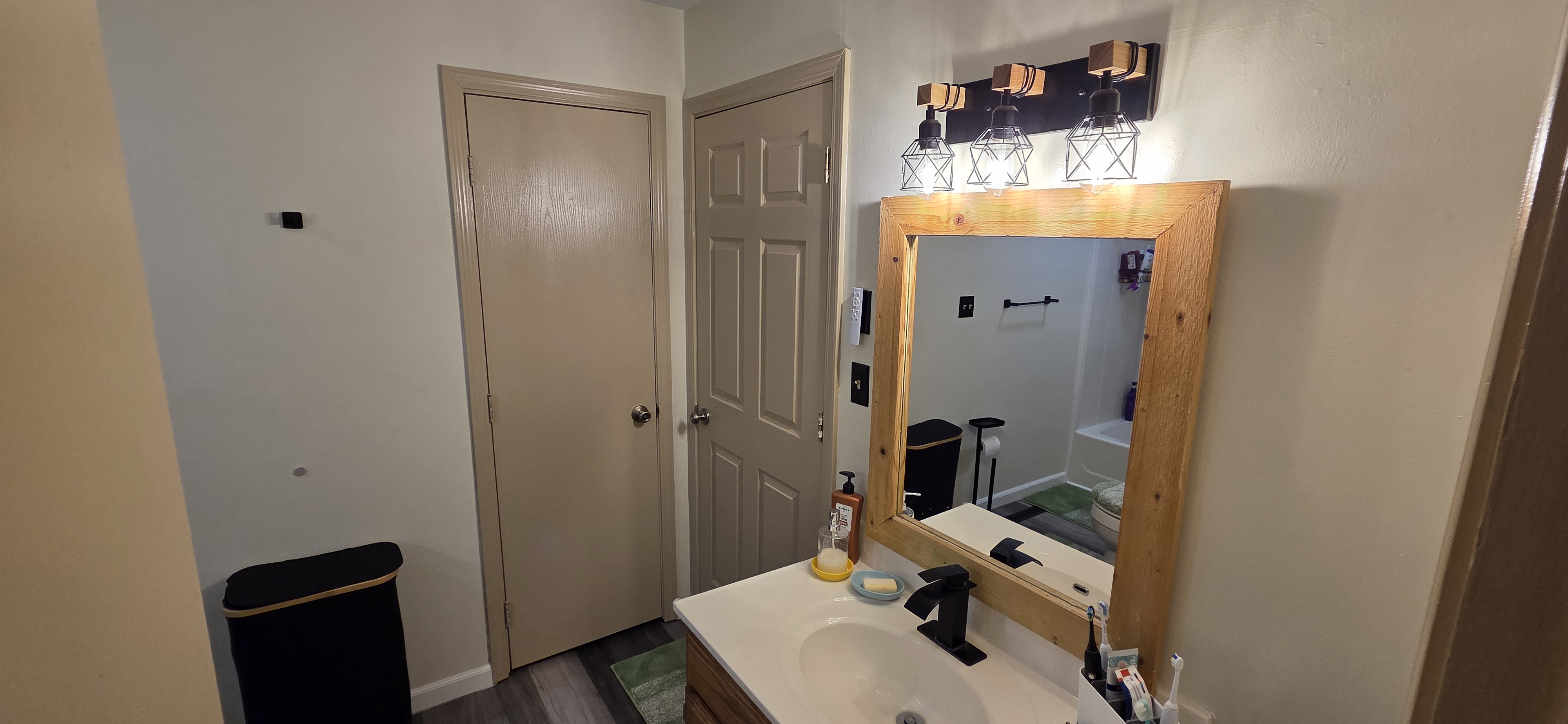 Main Bathroom